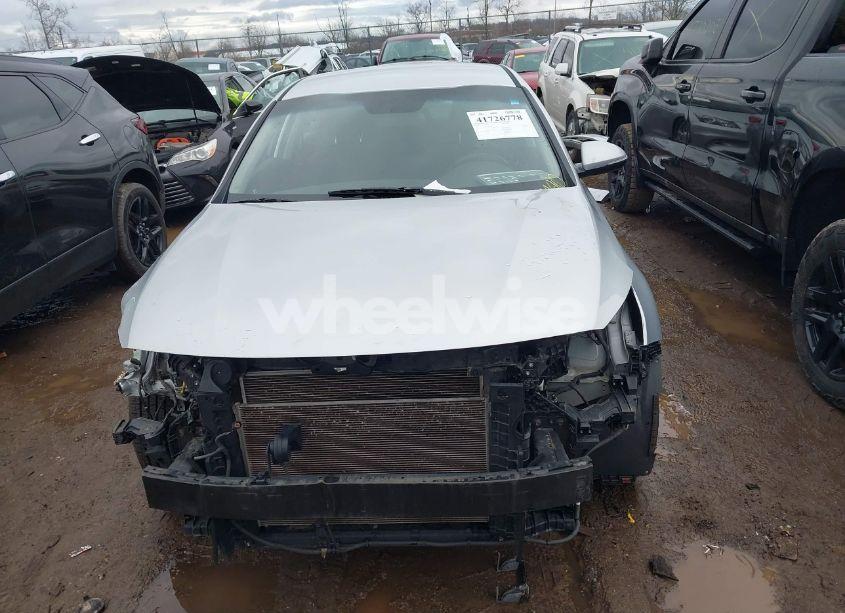 Photo 13 of 2016 Kia Optima LX (VIN 5XXGT4L35GG093481)