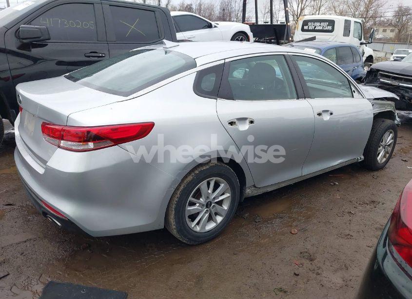 Photo 4 of 2016 Kia Optima LX (VIN 5XXGT4L35GG093481)