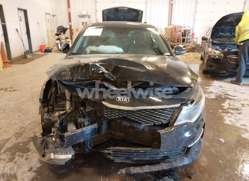 Photo 12 of 2016 Kia Optima LX (VIN 5XXGT4L35GG096686)