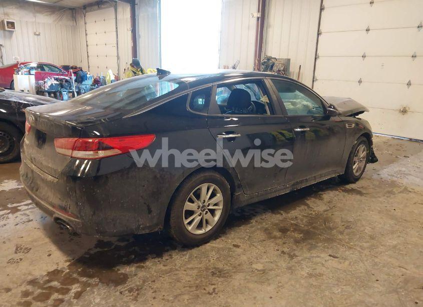 Photo 4 of 2016 Kia Optima LX (VIN 5XXGT4L35GG096686)