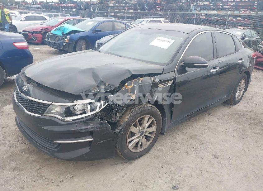 Photo 2 of 2016 Kia Optima LX (VIN 5XXGT4L35GG107198)
