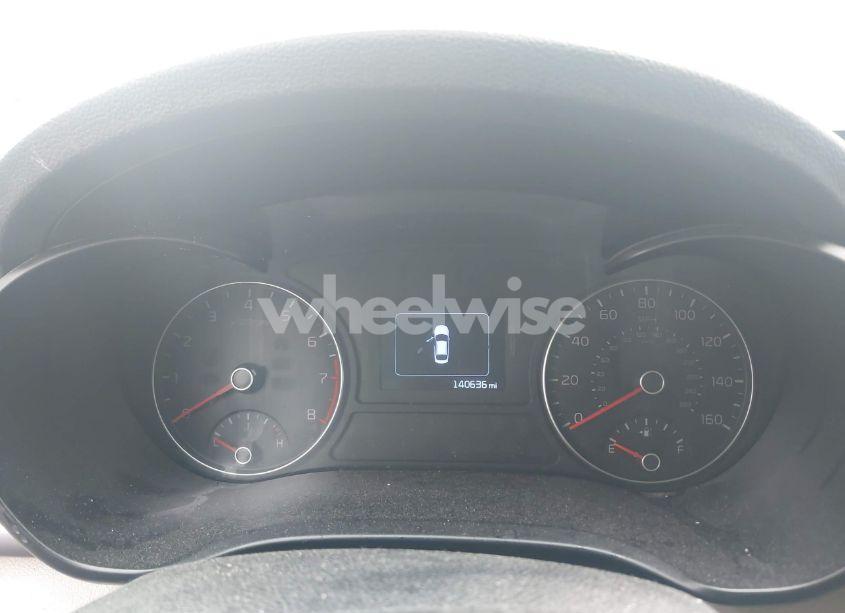 Photo 7 of 2016 Kia Optima LX (VIN 5XXGT4L35GG107198)