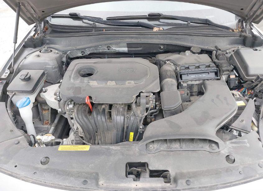 Photo 10 of 2016 Kia Optima LX (VIN 5XXGT4L35GG115155)