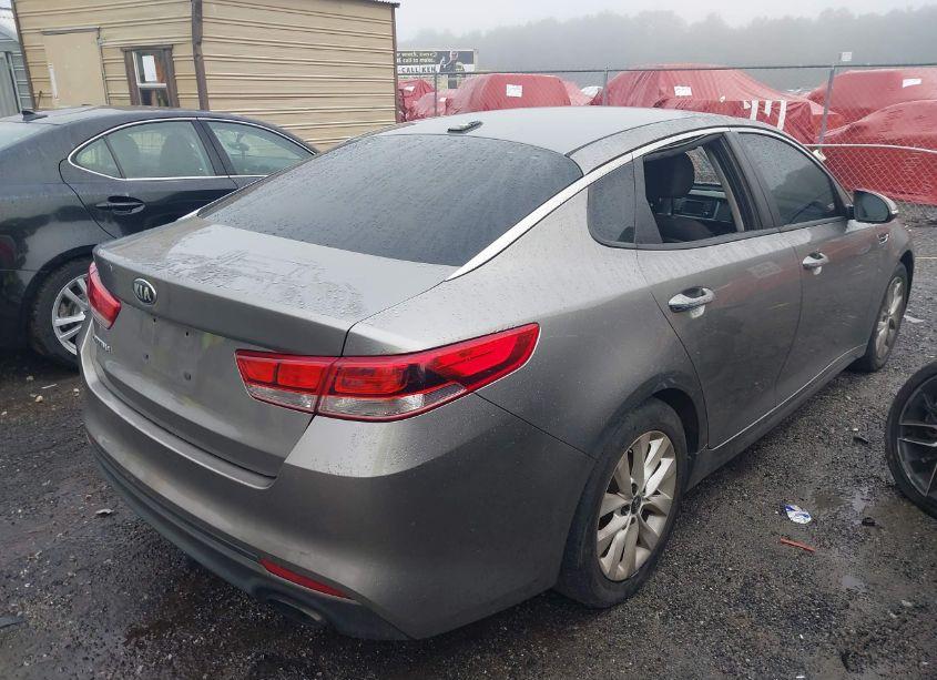 Photo 4 of 2017 Kia Optima LX (VIN 5XXGT4L35HG123113)