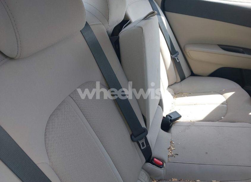 Photo 8 of 2017 Kia Optima LX (VIN 5XXGT4L35HG123998)