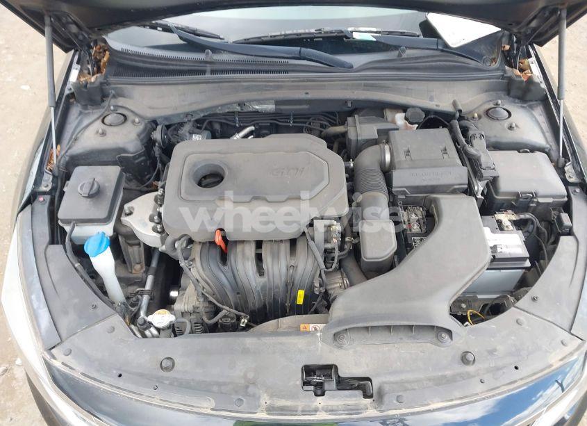 Photo 10 of 2017 Kia Optima LX (VIN 5XXGT4L35HG124780)