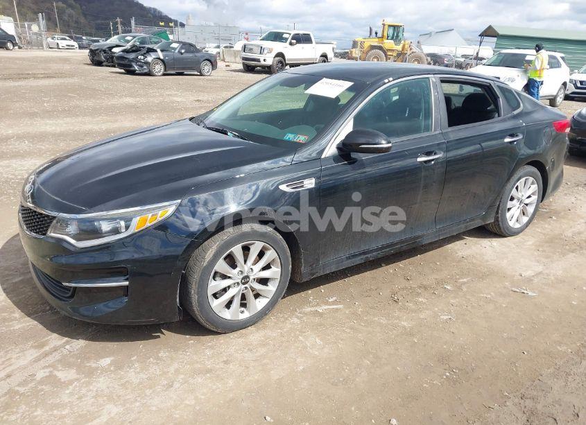 Photo 2 of 2017 Kia Optima LX (VIN 5XXGT4L35HG124780)