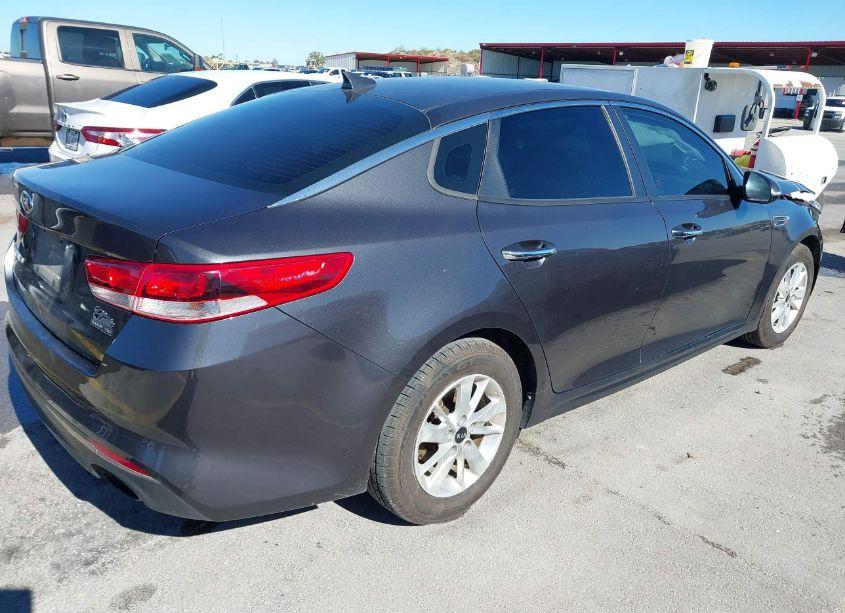 Photo 4 of 2017 Kia Optima LX (VIN 5XXGT4L35HG144981)