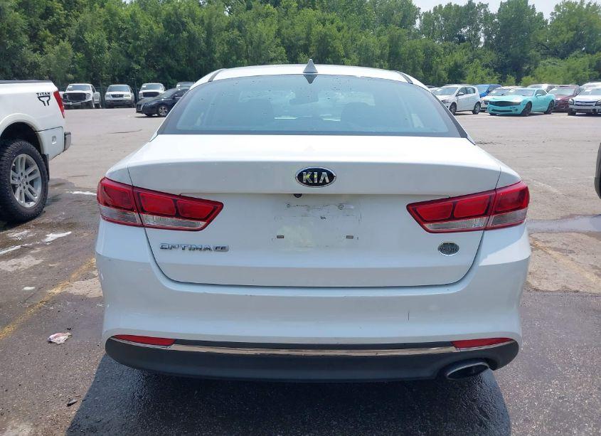 Photo 17 of 2018 Kia Optima LX (VIN 5XXGT4L35JG189649)