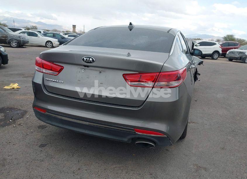 Photo 17 of 2018 Kia Optima LX (VIN 5XXGT4L35JG192955)