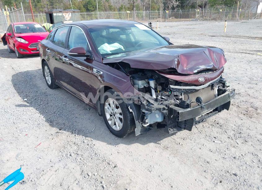 2018 Kia Optima LX (VIN 5XXGT4L35JG193944) main photo