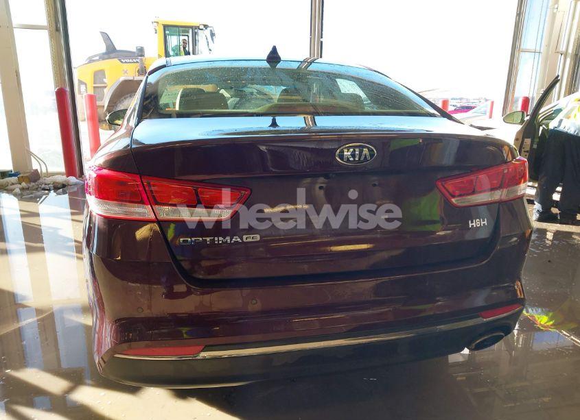 Photo 16 of 2018 Kia Optima LX (VIN 5XXGT4L35JG197623)