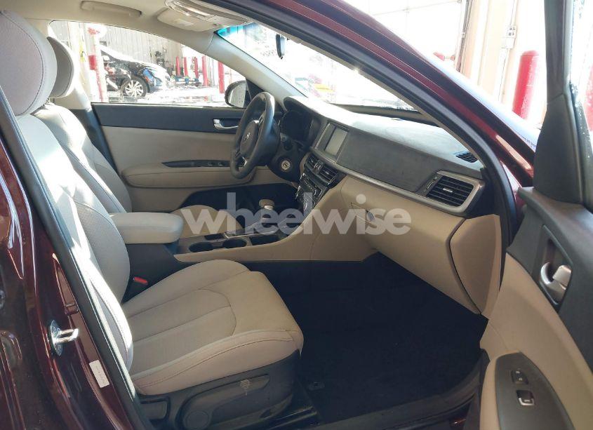 Photo 5 of 2018 Kia Optima LX (VIN 5XXGT4L35JG197623)