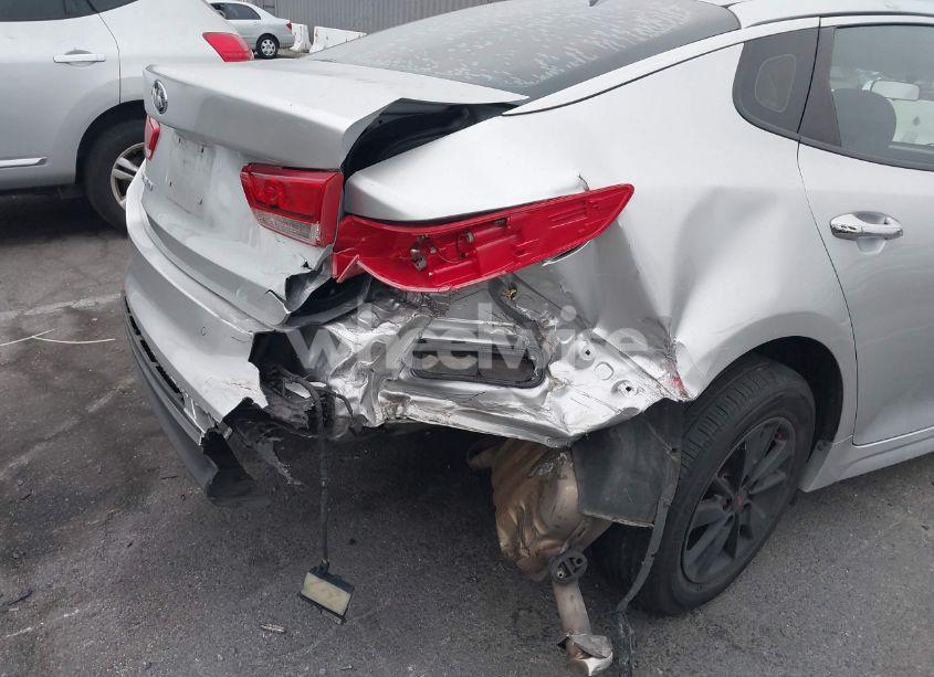 Photo 6 of 2018 Kia Optima LX (VIN 5XXGT4L35JG216039)
