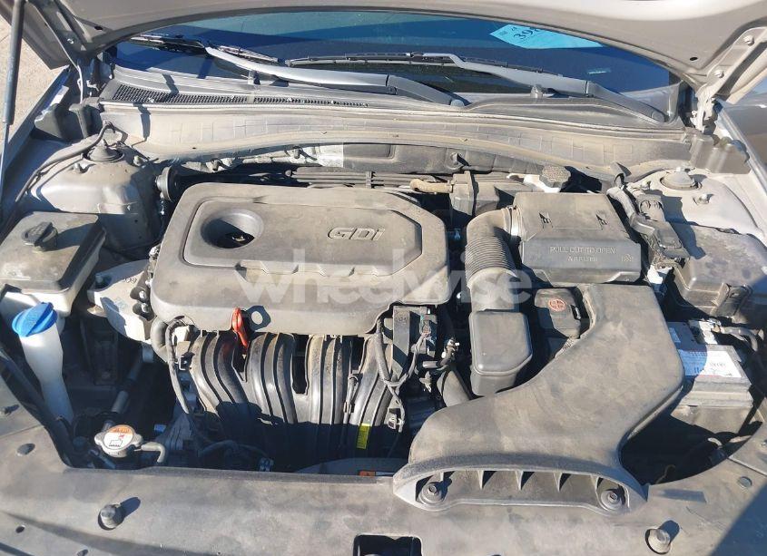 Photo 10 of 2018 Kia Optima LX (VIN 5XXGT4L35JG225811)