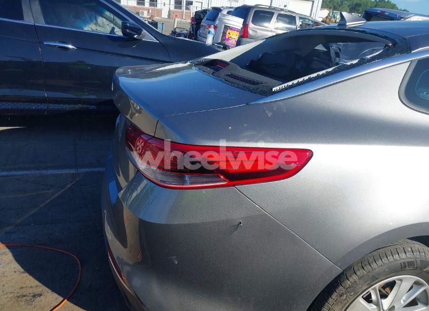 Photo 20 of 2018 Kia Optima LX (VIN 5XXGT4L35JG225811)