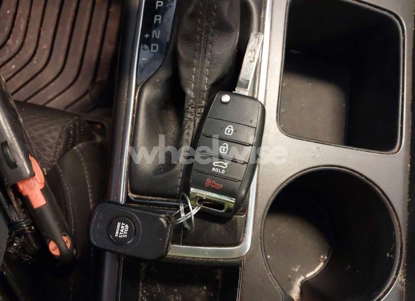 Photo 11 of 2018 Kia Optima LX (VIN 5XXGT4L35JG229518)