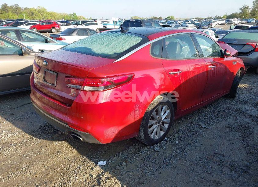 Photo 4 of 2018 Kia Optima S (VIN 5XXGT4L35JG236890)
