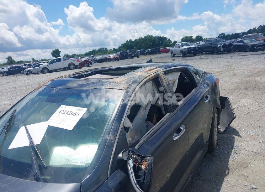 Photo 13 of 2018 Kia Optima S (VIN 5XXGT4L35JG236923)