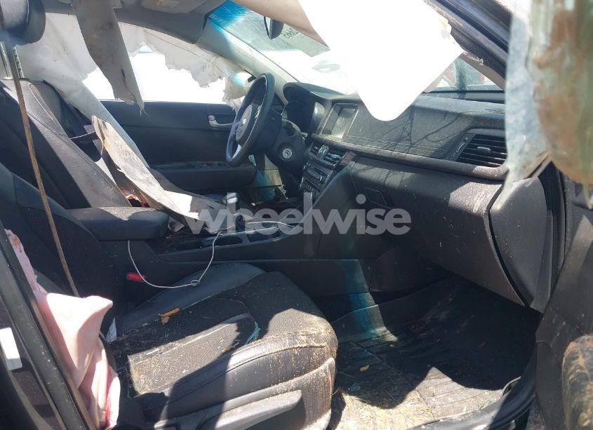 Photo 5 of 2018 Kia Optima S (VIN 5XXGT4L35JG236923)