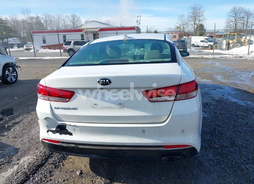 Photo 17 of 2018 Kia Optima LX (VIN 5XXGT4L35JG238414)