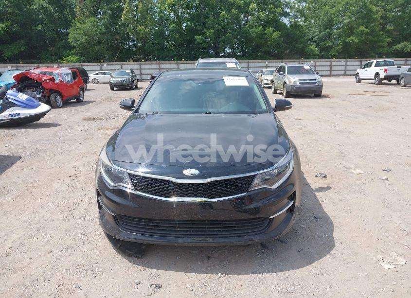 Photo 12 of 2018 Kia Optima LX (VIN 5XXGT4L35JG239062)