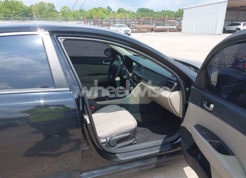 Photo 5 of 2018 Kia Optima LX (VIN 5XXGT4L35JG239062)