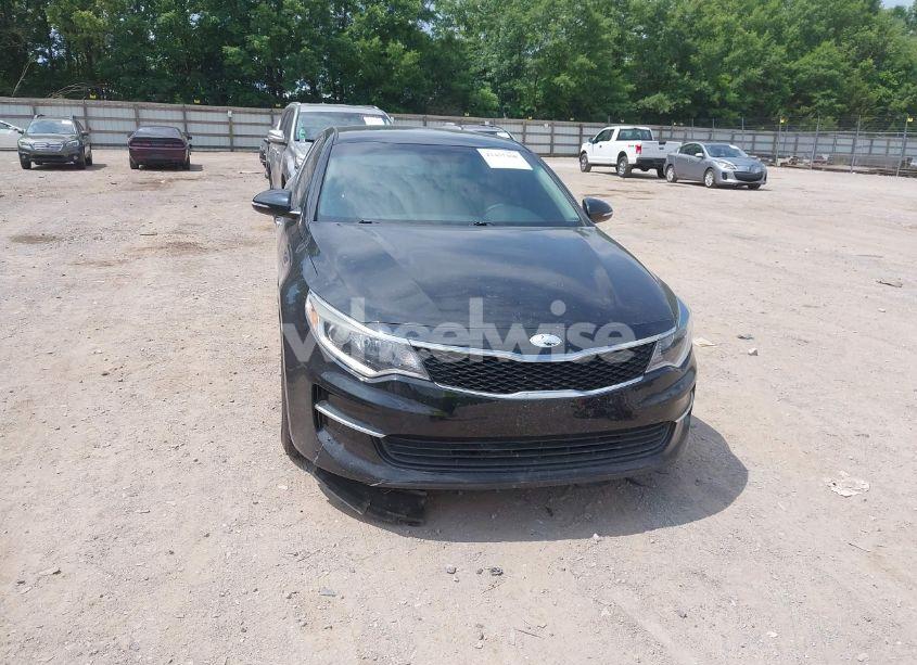 Photo 6 of 2018 Kia Optima LX (VIN 5XXGT4L35JG239062)