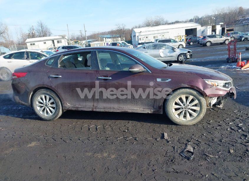 Photo 13 of 2018 Kia Optima LX (VIN 5XXGT4L35JG256363)