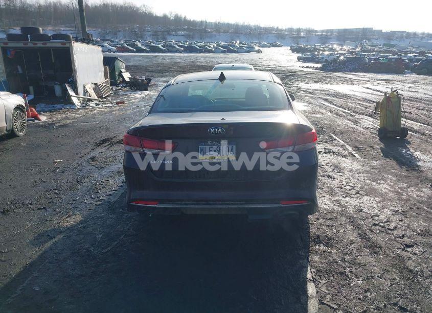 Photo 16 of 2018 Kia Optima LX (VIN 5XXGT4L35JG256363)