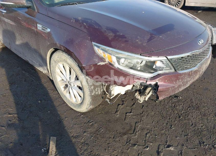Photo 6 of 2018 Kia Optima LX (VIN 5XXGT4L35JG256363)
