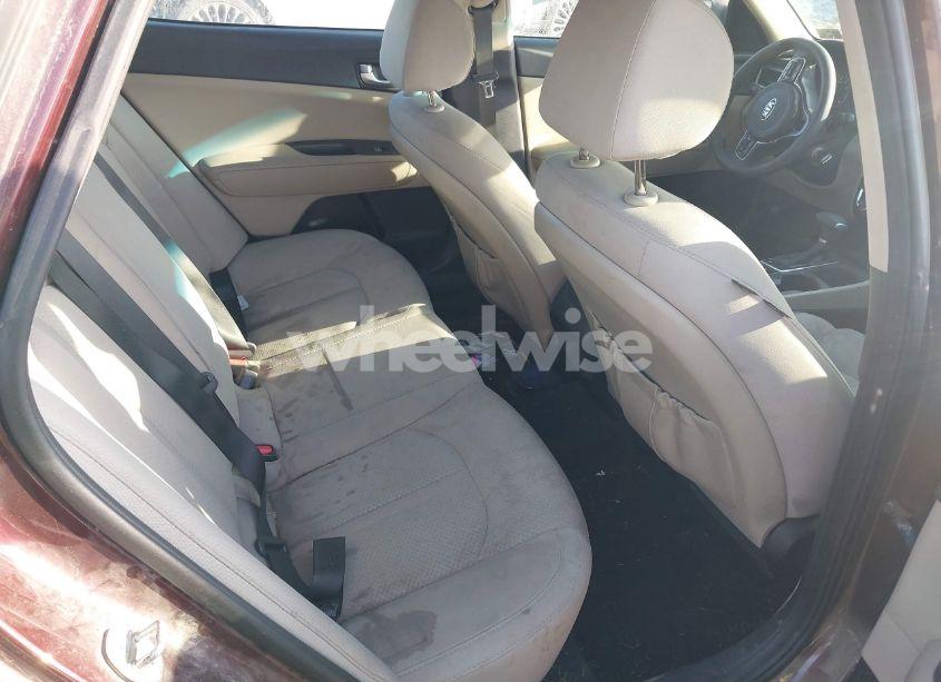 Photo 8 of 2018 Kia Optima LX (VIN 5XXGT4L35JG256363)