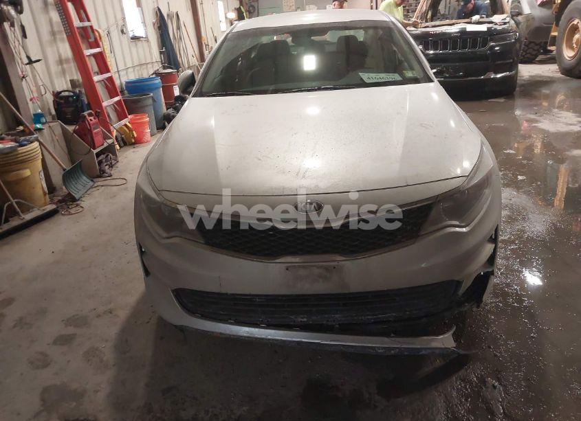 Photo 12 of 2018 Kia Optima LX (VIN 5XXGT4L35JG263409)