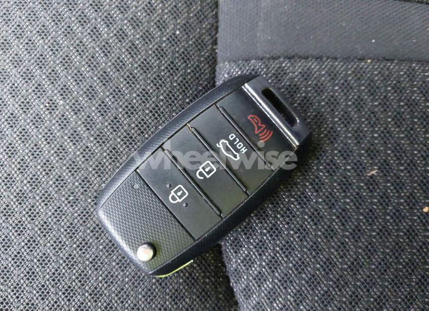 Photo 11 of 2018 Kia Optima LX (VIN 5XXGT4L35JG264477)