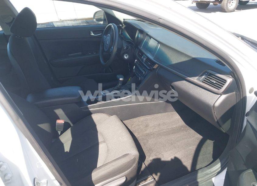 Photo 5 of 2018 Kia Optima LX (VIN 5XXGT4L35JG265371)