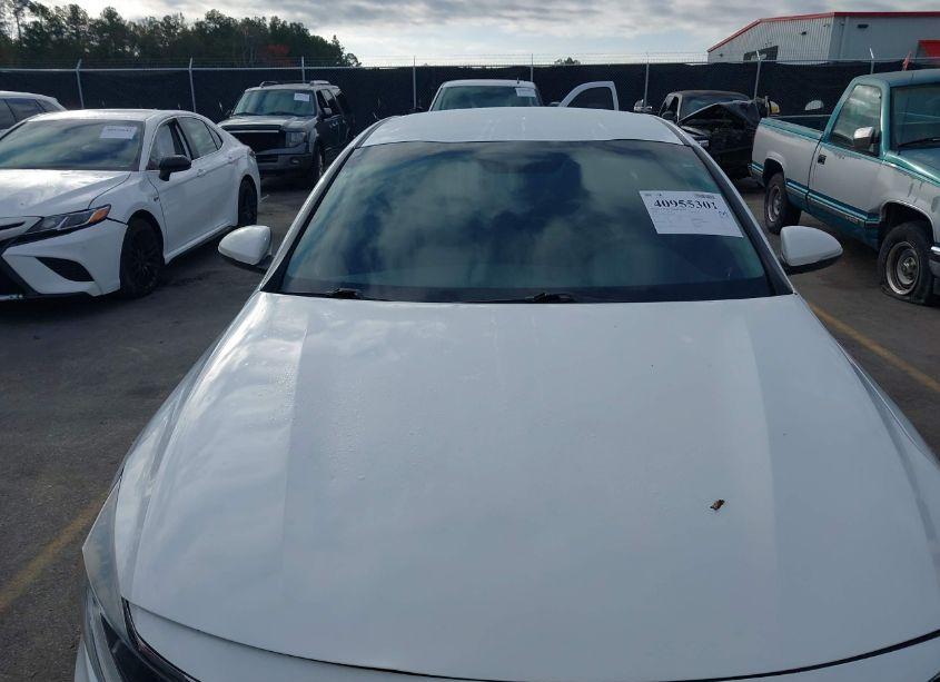 Photo 6 of 2018 Kia Optima LX (VIN 5XXGT4L35JG274717)