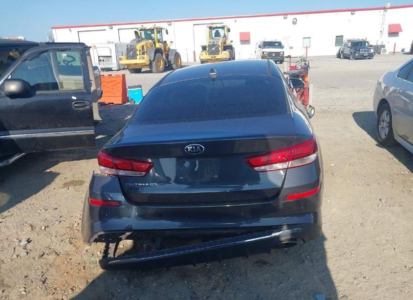Photo 16 of 2019 Kia Optima LX (VIN 5XXGT4L35KG284651)