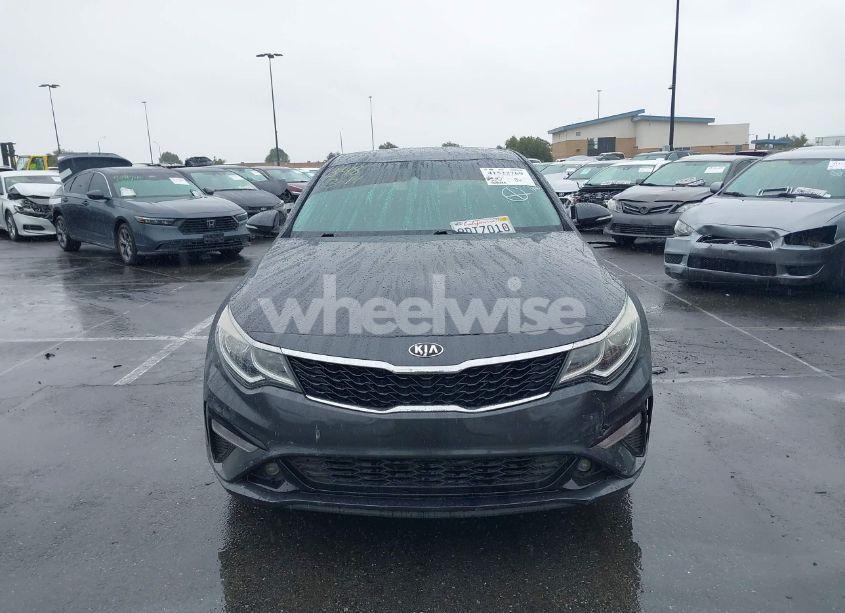 Photo 12 of 2019 Kia Optima S (VIN 5XXGT4L35KG288599)