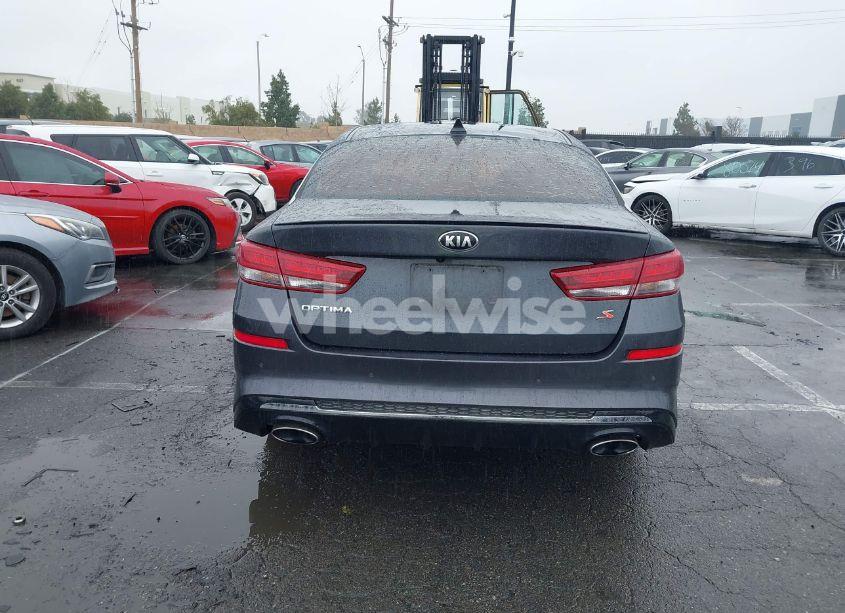 Photo 16 of 2019 Kia Optima S (VIN 5XXGT4L35KG288599)
