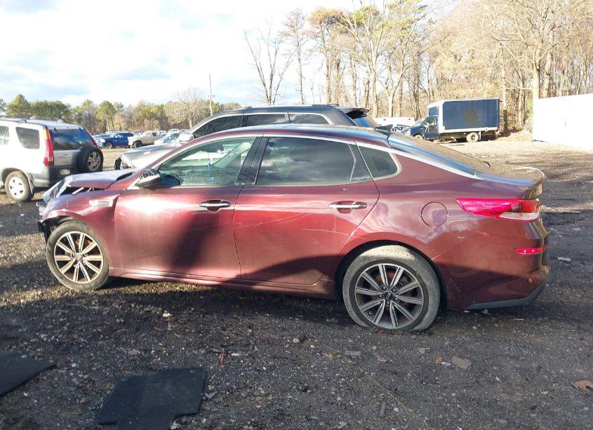 Photo 13 of 2019 Kia Optima LX (VIN 5XXGT4L35KG300783)