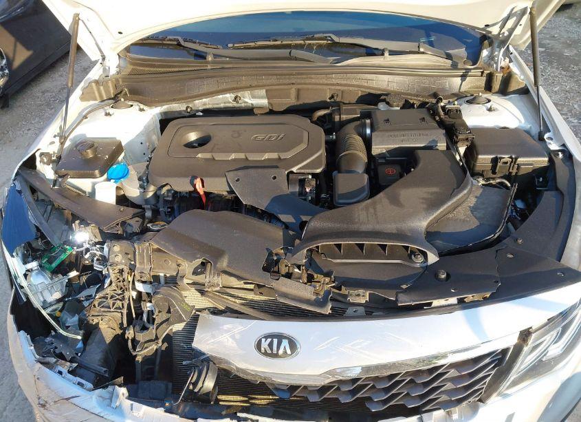 Photo 10 of 2019 Kia Optima LX (VIN 5XXGT4L35KG322587)