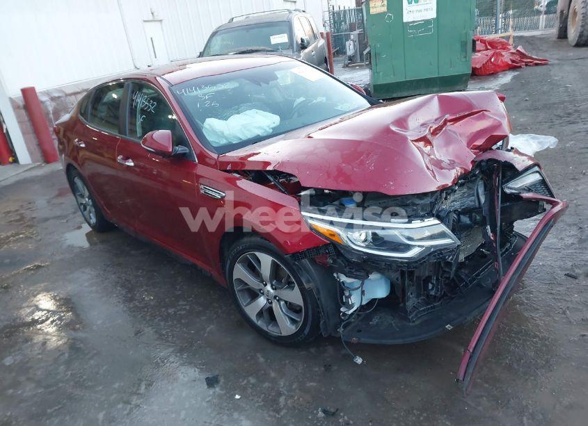 2019 Kia Optima S (VIN 5XXGT4L35KG331550) main photo