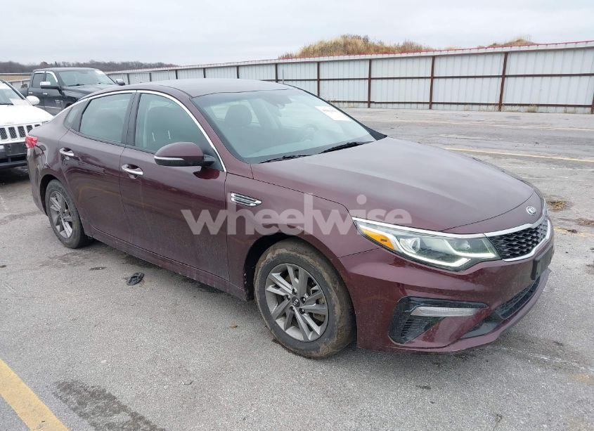 2019 Kia Optima LX (VIN 5XXGT4L35KG339342) main photo