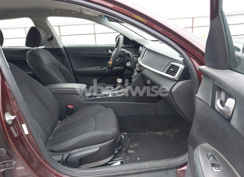 Photo 5 of 2019 Kia Optima LX (VIN 5XXGT4L35KG339342)