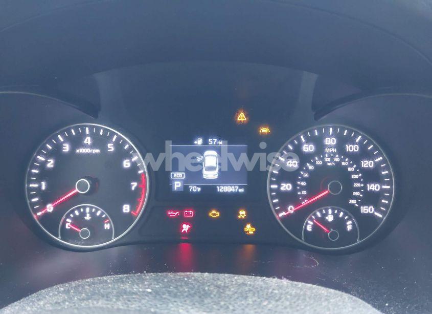 Photo 7 of 2019 Kia Optima LX (VIN 5XXGT4L35KG340751)