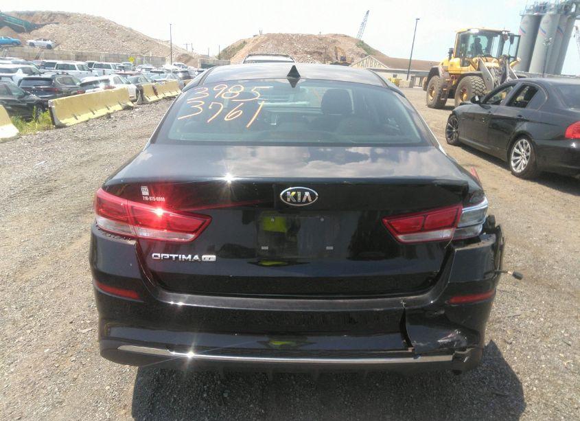 Photo 16 of 2019 Kia Optima LX (VIN 5XXGT4L35KG340815)