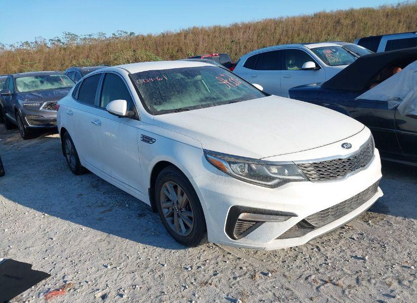 2019 Kia Optima LX (VIN 5XXGT4L35KG346694) main photo