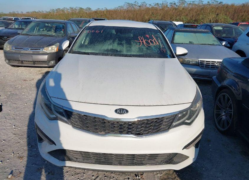 Photo 11 of 2019 Kia Optima LX (VIN 5XXGT4L35KG346694)