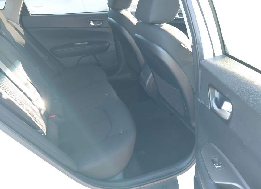 Photo 8 of 2019 Kia Optima LX (VIN 5XXGT4L35KG346694)