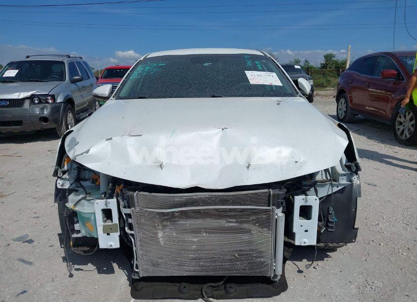 Photo 13 of 2019 Kia Optima LX (VIN 5XXGT4L35KG349076)